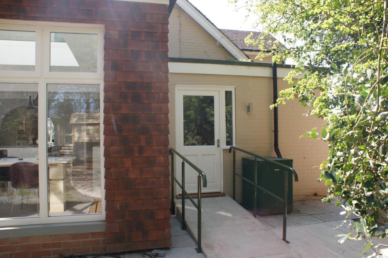 Spacious 4 Bed Family Cottage In Parkland Setting 约克 外观 照片
